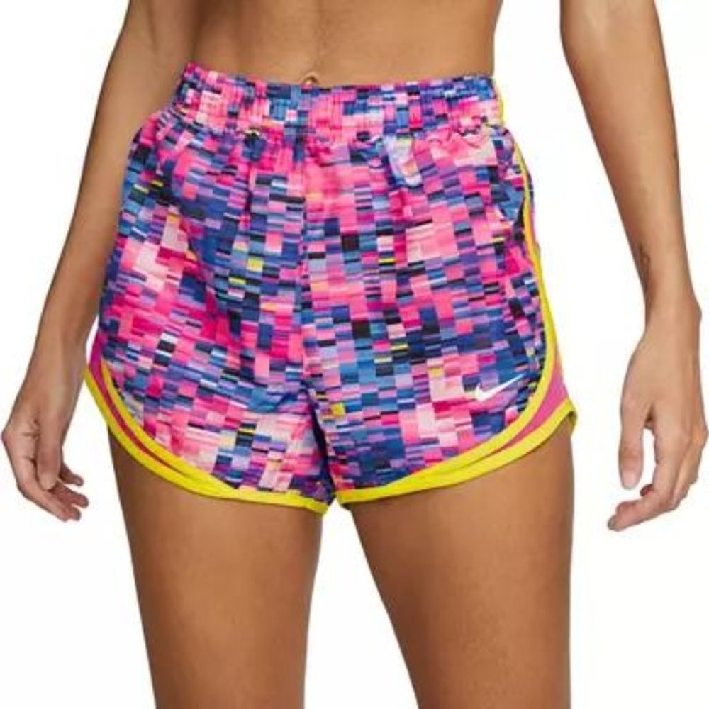 Nike Women's AOP Digi Tempo Shorts NWT
